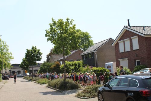 Optocht en opening