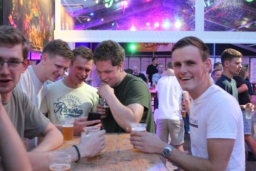 Vrijdagmiddagborrel en avond